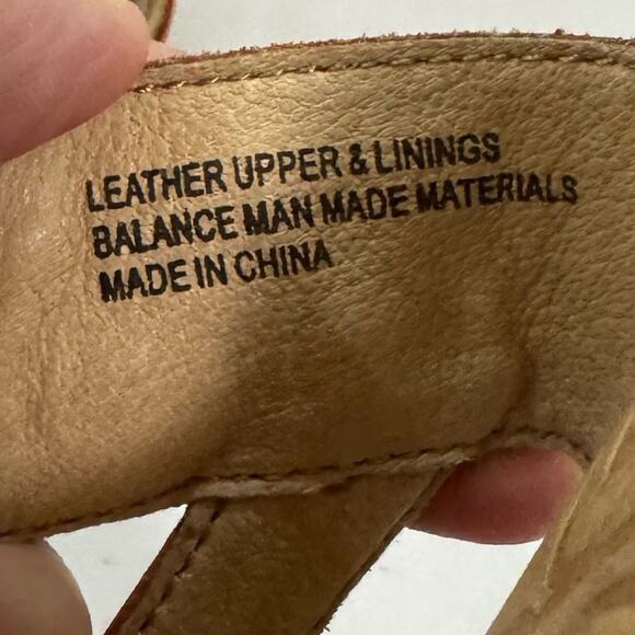 Born Orange Patent Leather Studded Slip-On Sandals Women's Size 7 EU 38 - Picture 5 of 7